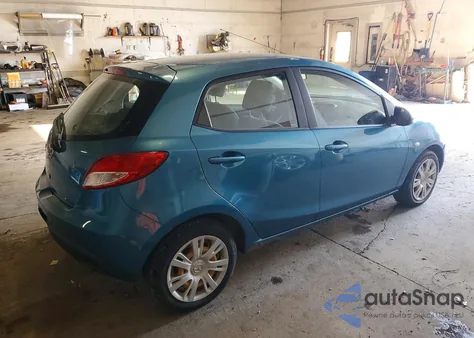 2011 Mazda Mazda2 z USA, uszkodzony, nr VIN JM1DE1HY4B0114797